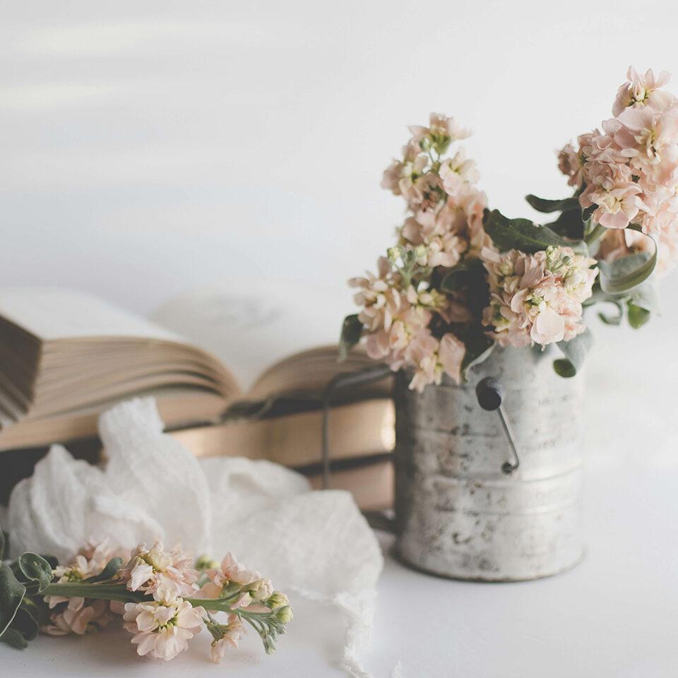 books-flowers-01 Flowers and books